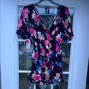 Floral V-Neck Women's Romper